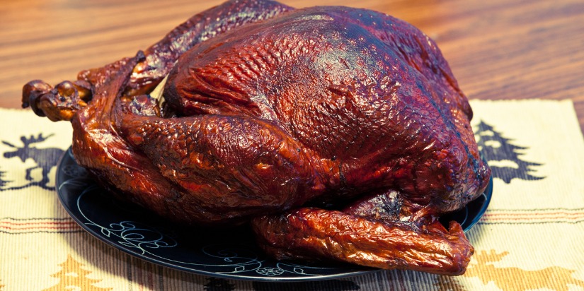 Best Wood for Smoking Turkey: 5 Keys to a Successful Smoke